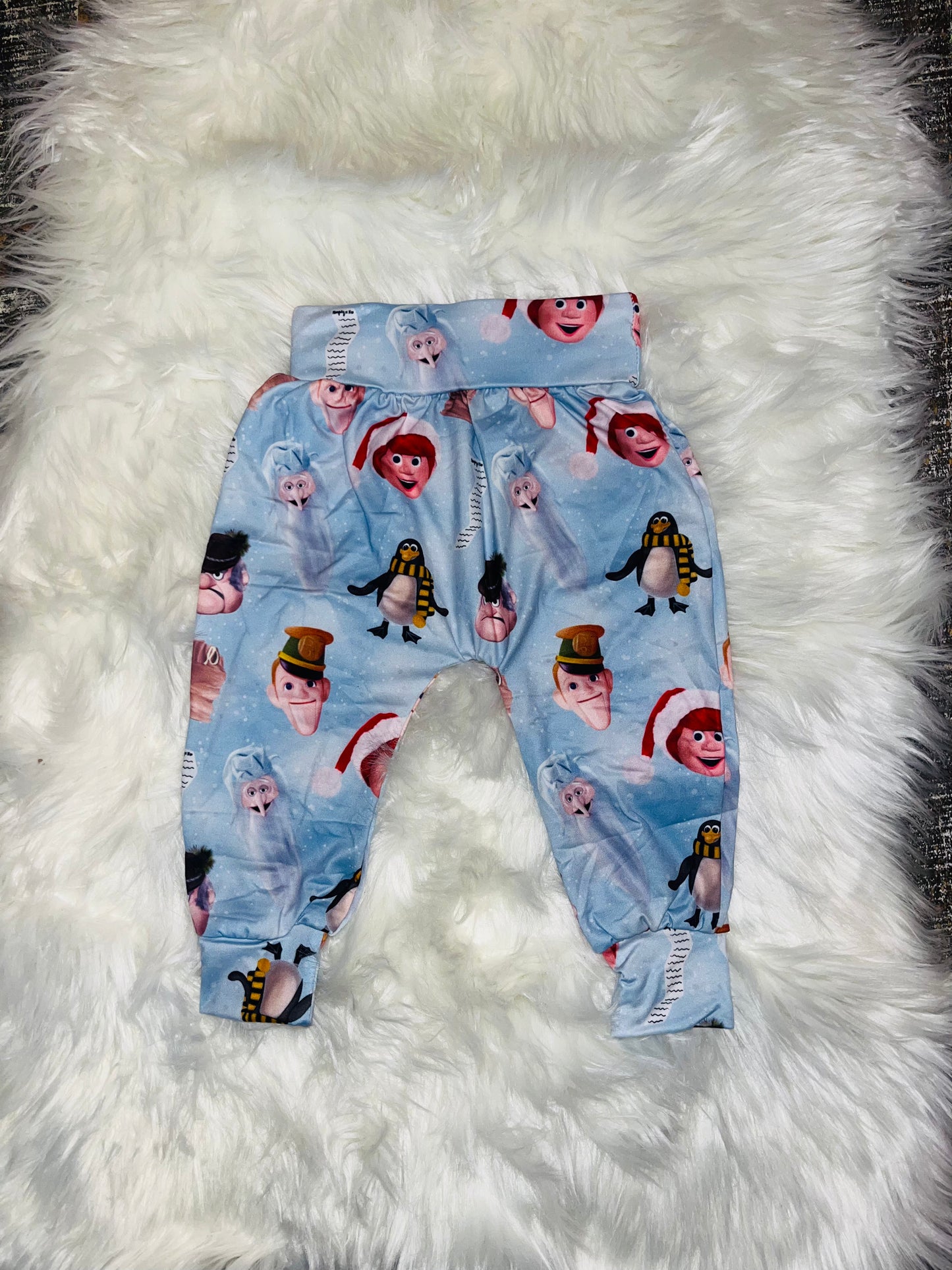 Santa Claus is Coming to Town Joggers