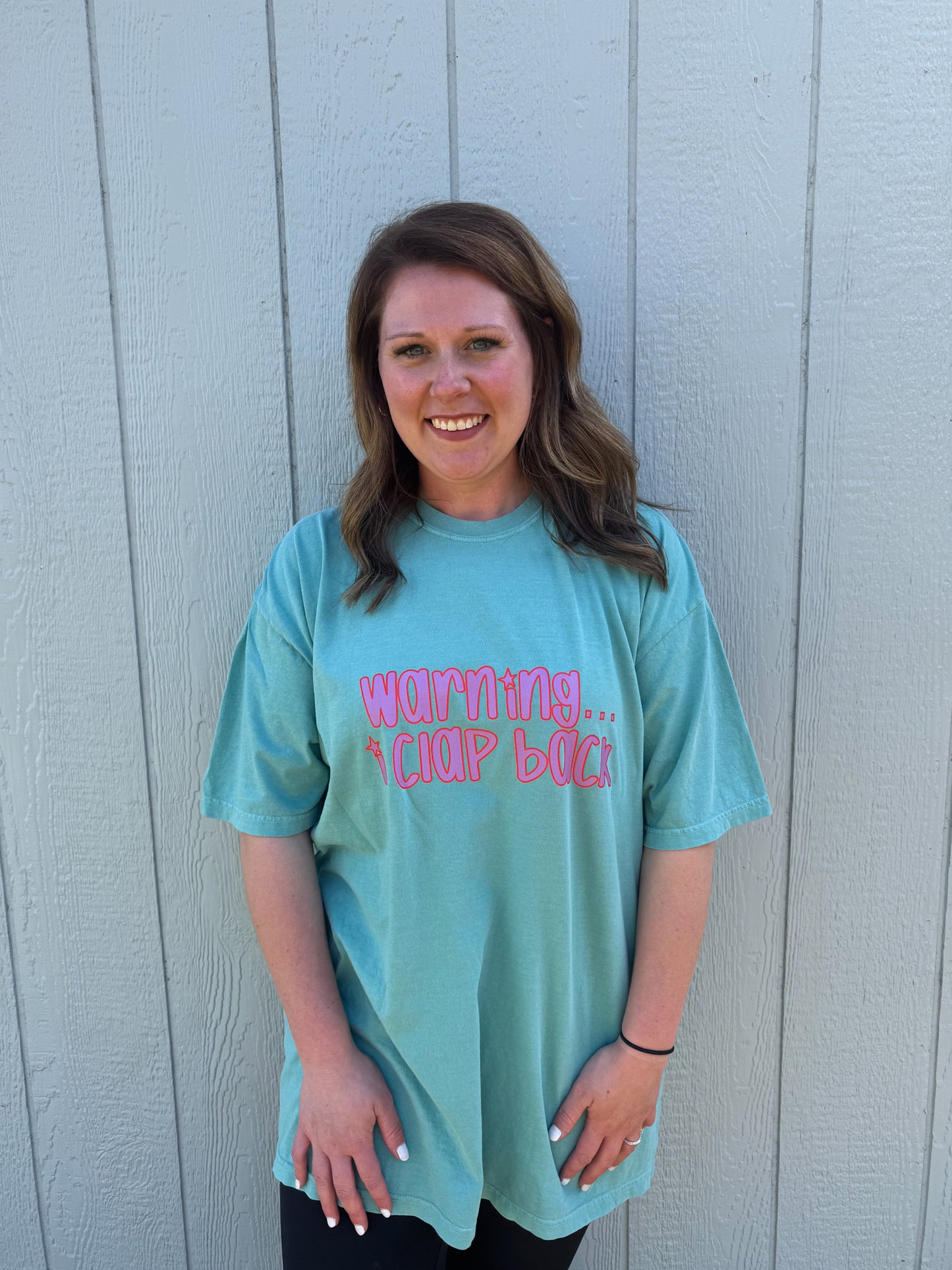 CLAP BACK | GRAPHIC T-SHIRT